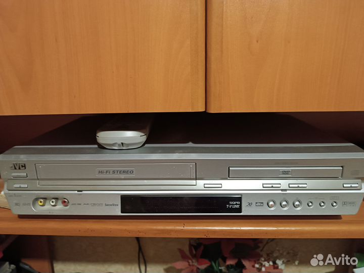 Dvd плеер JVC HR-XV31