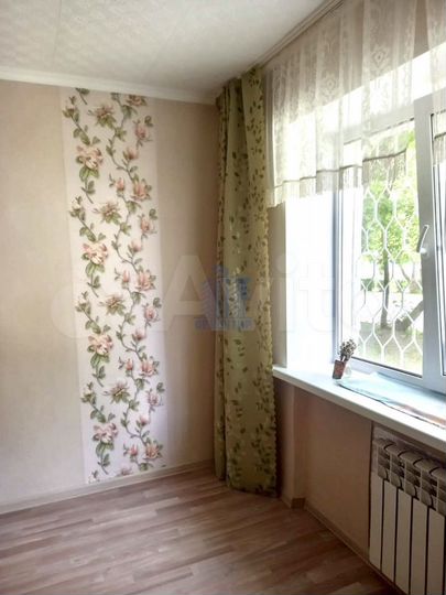 Комната 12 м² в 6-к., 1/5 эт.