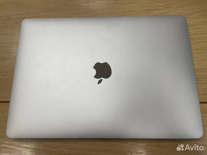 MacBook Pro 13-inch 2020 (Intel Core i5)