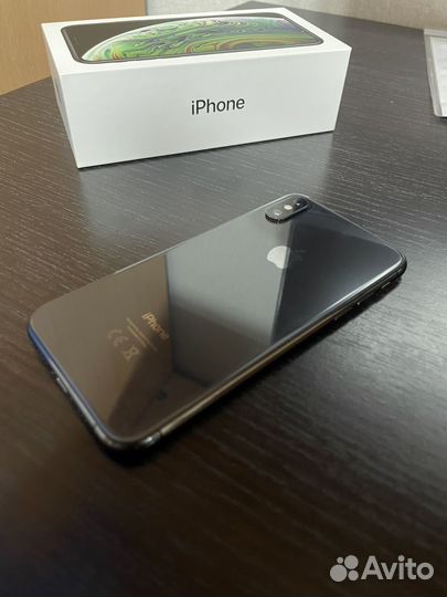 iPhone Xs, 64 ГБ