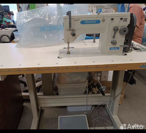 Швейная машина juck