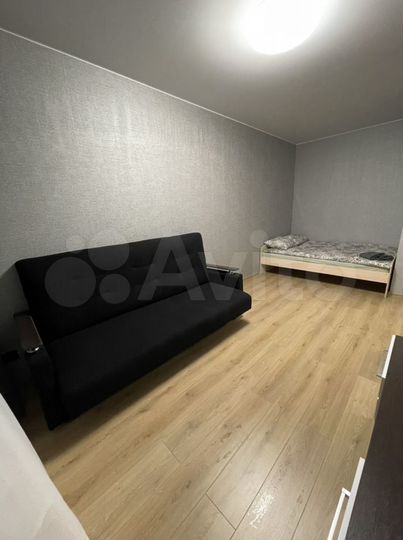 1-к. квартира, 30 м², 13/18 эт.