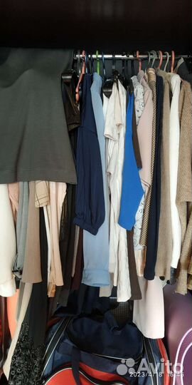 Женские вещи