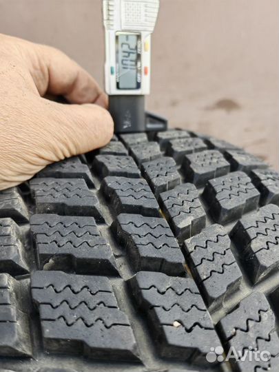 Roadstone Winguard SUV 225/60 R18 104V