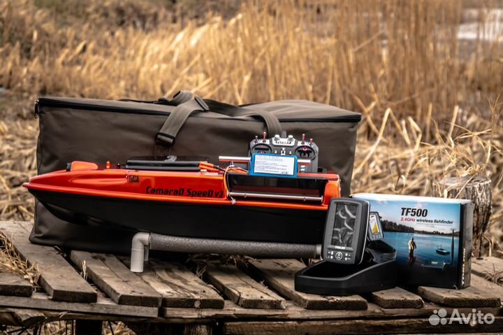 Прикормочный кораблик для рыбалки:эхолот,25А,сумки