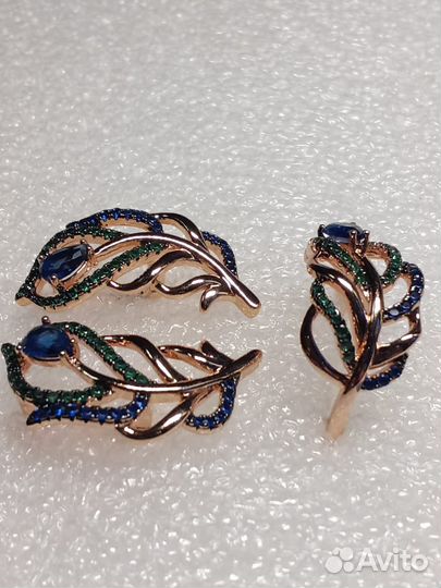 Золотой Комплект с Изумрудом и Сапфирами 18 р