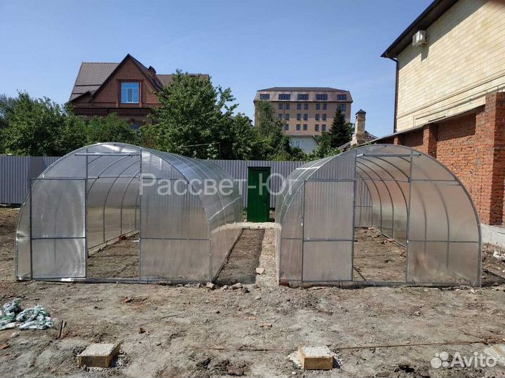 Теплица из поликарбоната