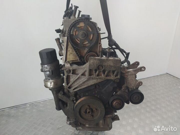 Двигатель D4EA4389988 Hyundai Trajet (1999-2008)