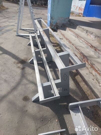 Стойки под гатели, грифы