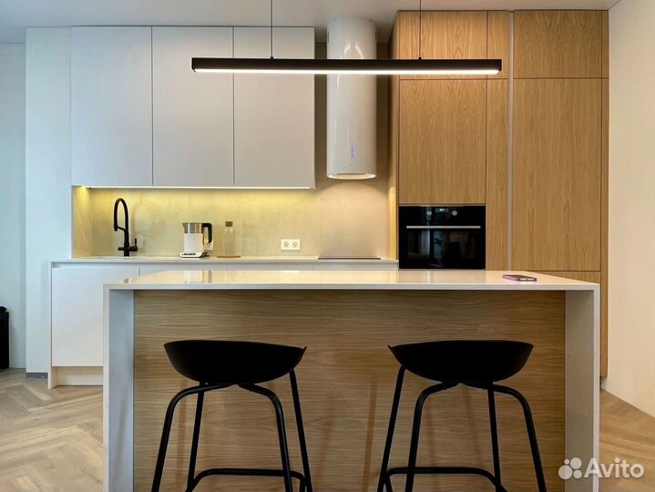 Кухонный гарнитур с островом