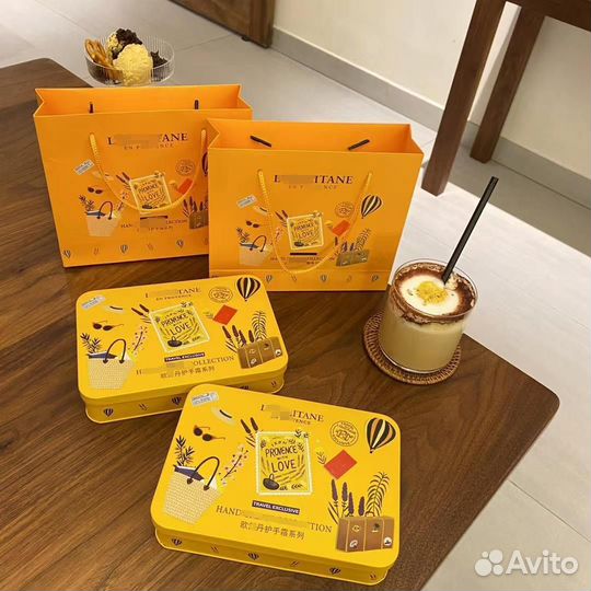 Loccitane крем для рук подарочный набор