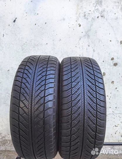 Goodyear UltraGrip Performance 225/55 R17 97H