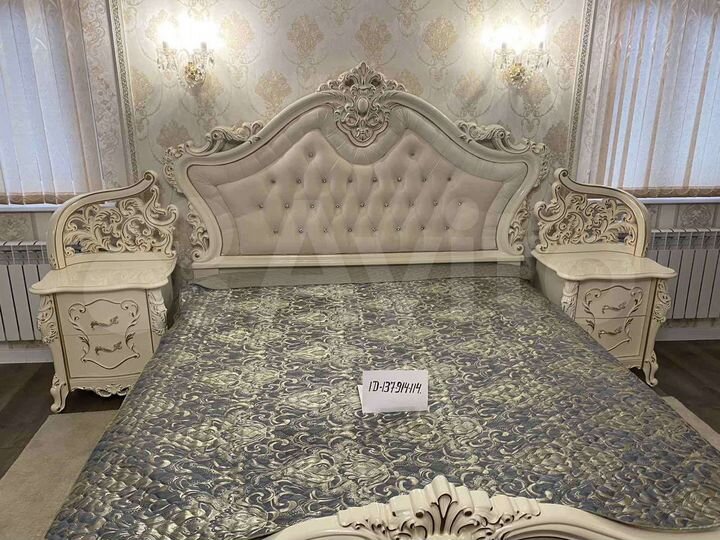 2-к. квартира, 100 м², 4/4 эт.