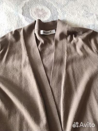 Крдиган бежевый