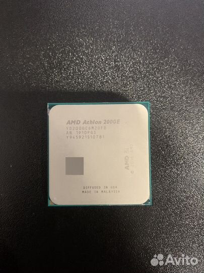 Процессор Athlon 200GE