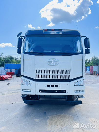 FAW J6 CA3250P66K2T1E4, 2023