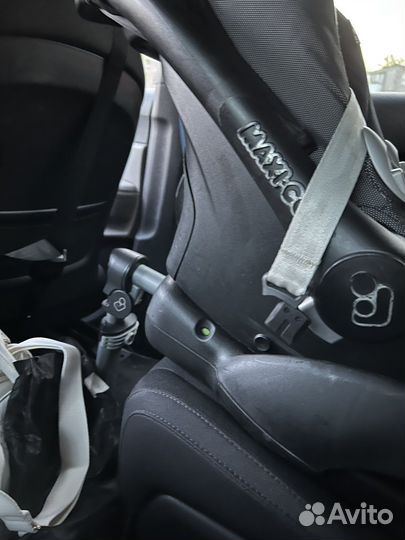 Автокресло 0+ maxi cosi с базой isofix