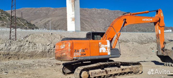 Гусеничный экскаватор Hitachi ZX250LCН, 2007