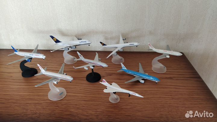 Модели Легендарные самолеты и мод. Schabak 1:600