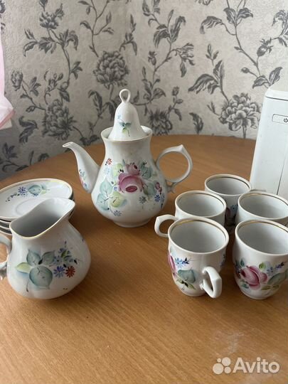 Фарфоровый чайный/кофейный сервиз из 11 предметов