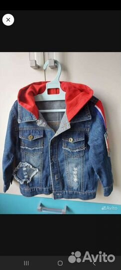 Джинсовая куртка