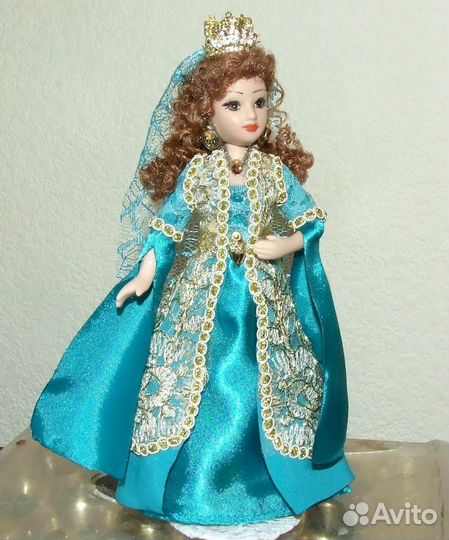 Маргарита, Хюррем, Анжелика - куклы - героини книг