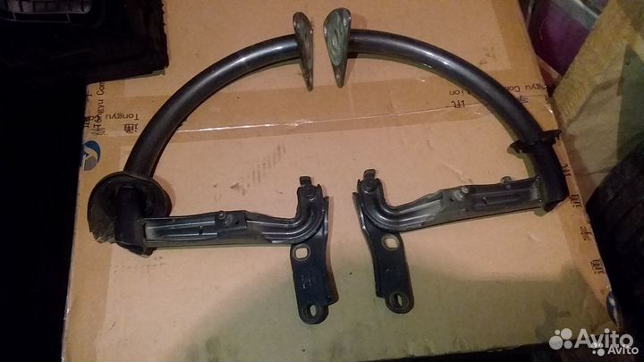 Петли багажника Volkswagen Passat B6 седан