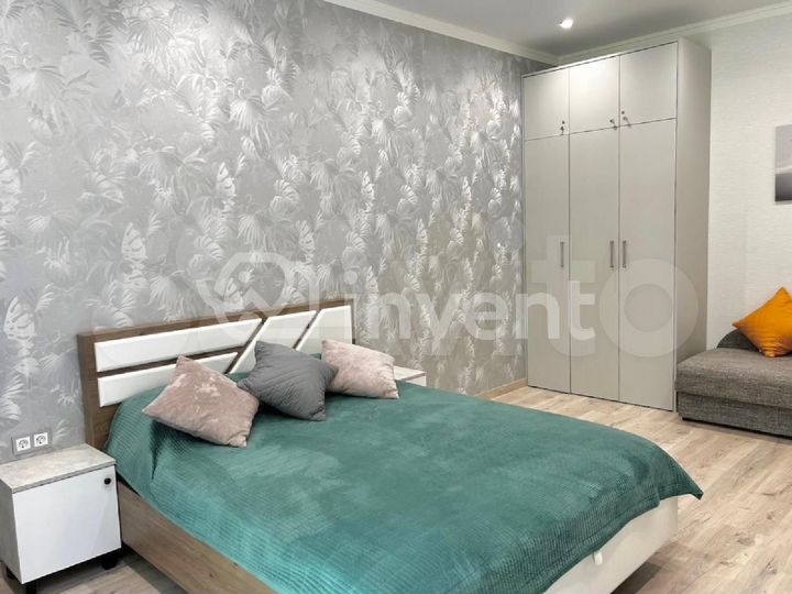 1-к. апартаменты, 38 м², 2/3 эт.