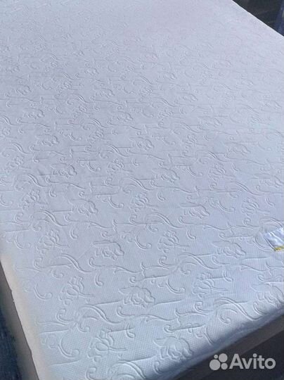 Матрас для двуспальной кровати