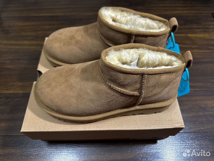 Ugg classic ultra mini