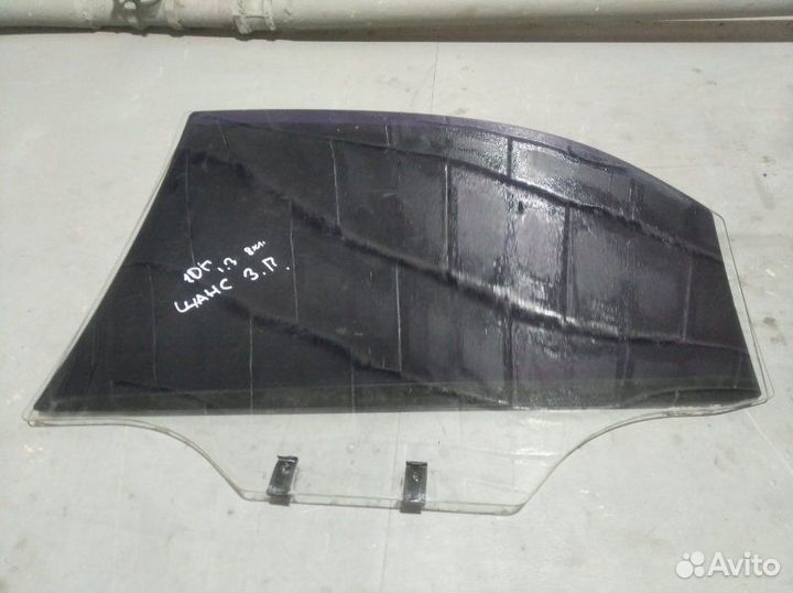 Стекло двери заднее правое Zaz Chance седан 1.3