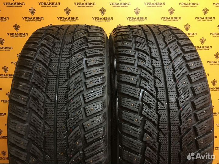 Marshal I'Zen RV Stud KC16 235/55 R17 103T