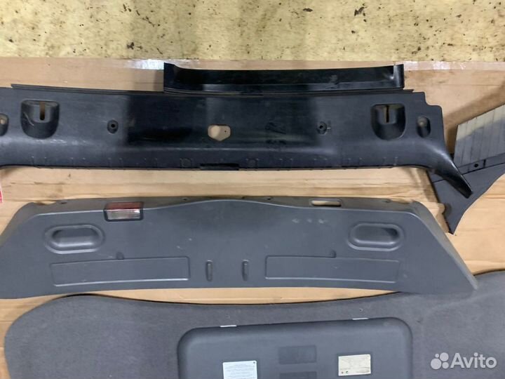Обшивки багажного отделения BMW 7 E65