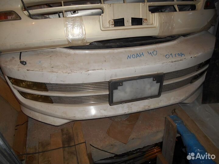 Бампер тойота тоун айс ноах SR50