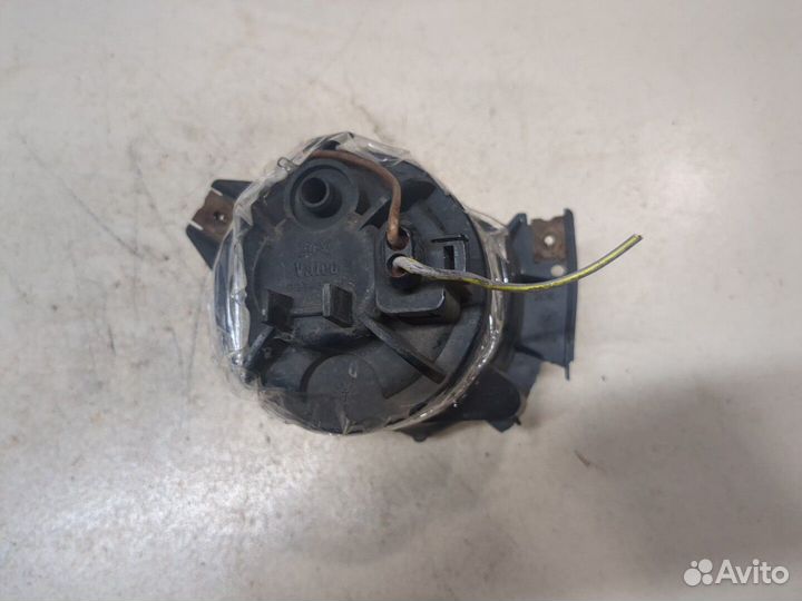 Фара противотуманная Ford Galaxy, 2004