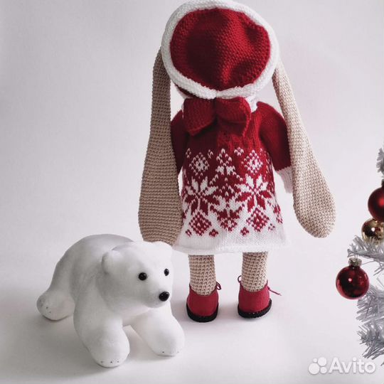 Вязаный заяц тильда