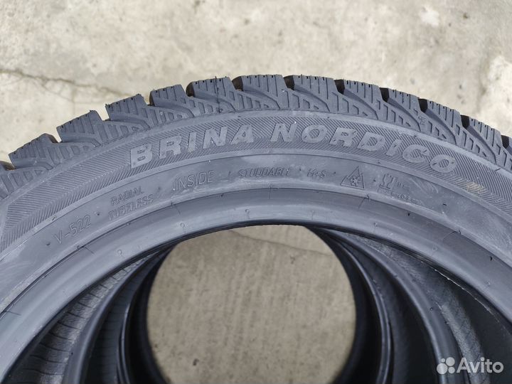 Viatti Brina Nordico V-522 205/50 R17 89T