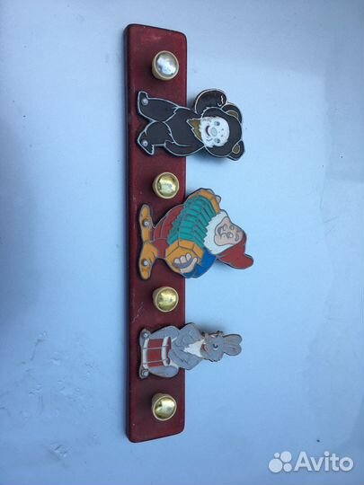 Крючки для детской одежды