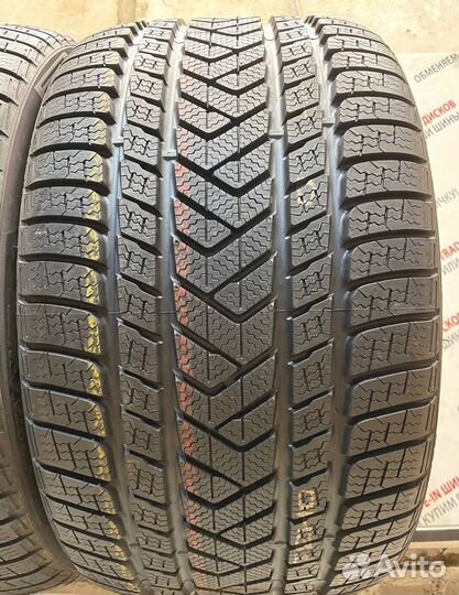 Pirelli Winter Sottozero 3 305/30 R20 103L