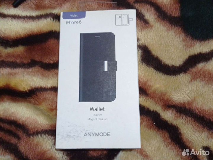 Чехол на телефон