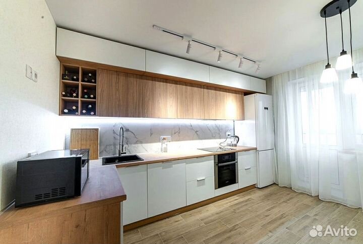 Кухня угловая на заказ.мдф фасады