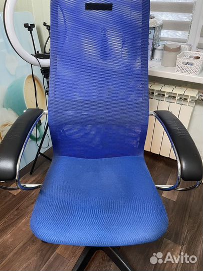 Компьютерное кресло