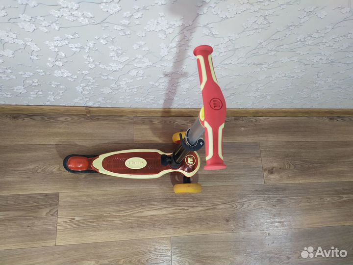 Самокат 3-колёсный для детей 3-6 лет