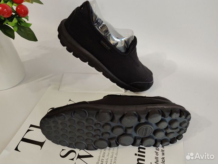 Слипоны женские чёрные Skechers р 36.5