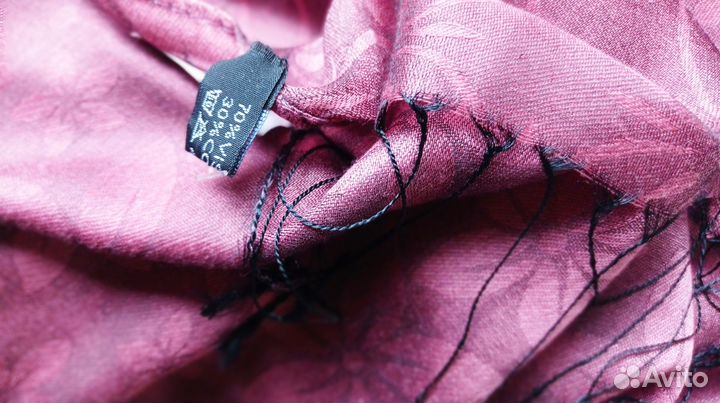 Палантин шелковистый