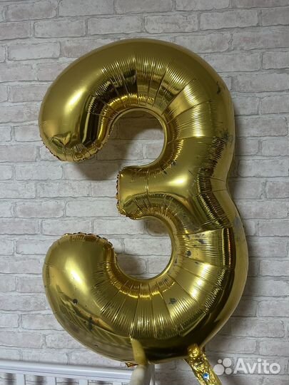 Цифра три на день рождения