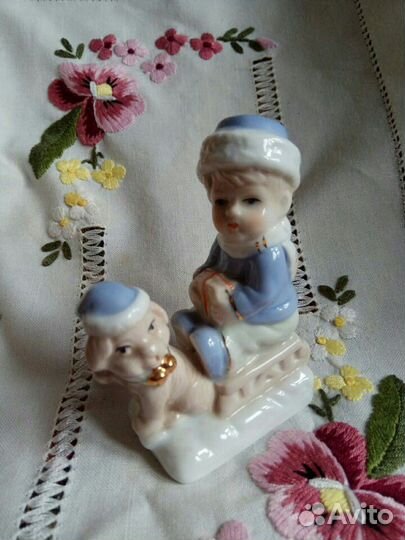 Фарфор Мальчик и зайка