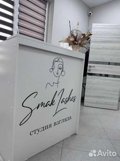 Сдам в аренду кушетку для наращивания ресниц