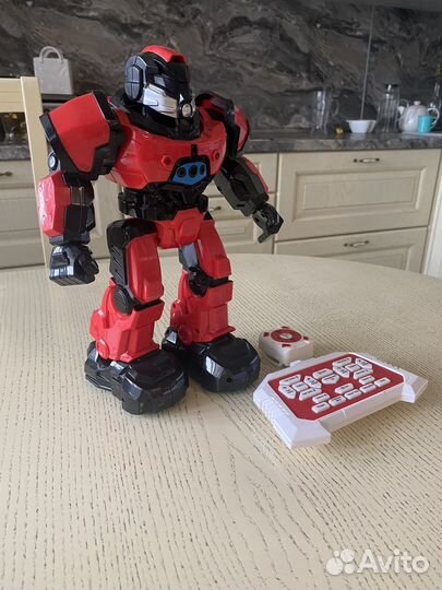 Игрушка робот