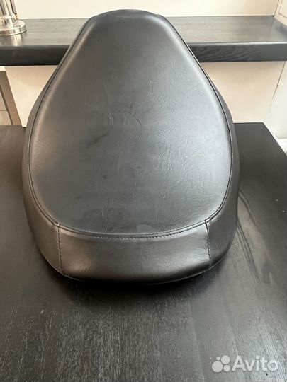 Сиденье suzuki m109r